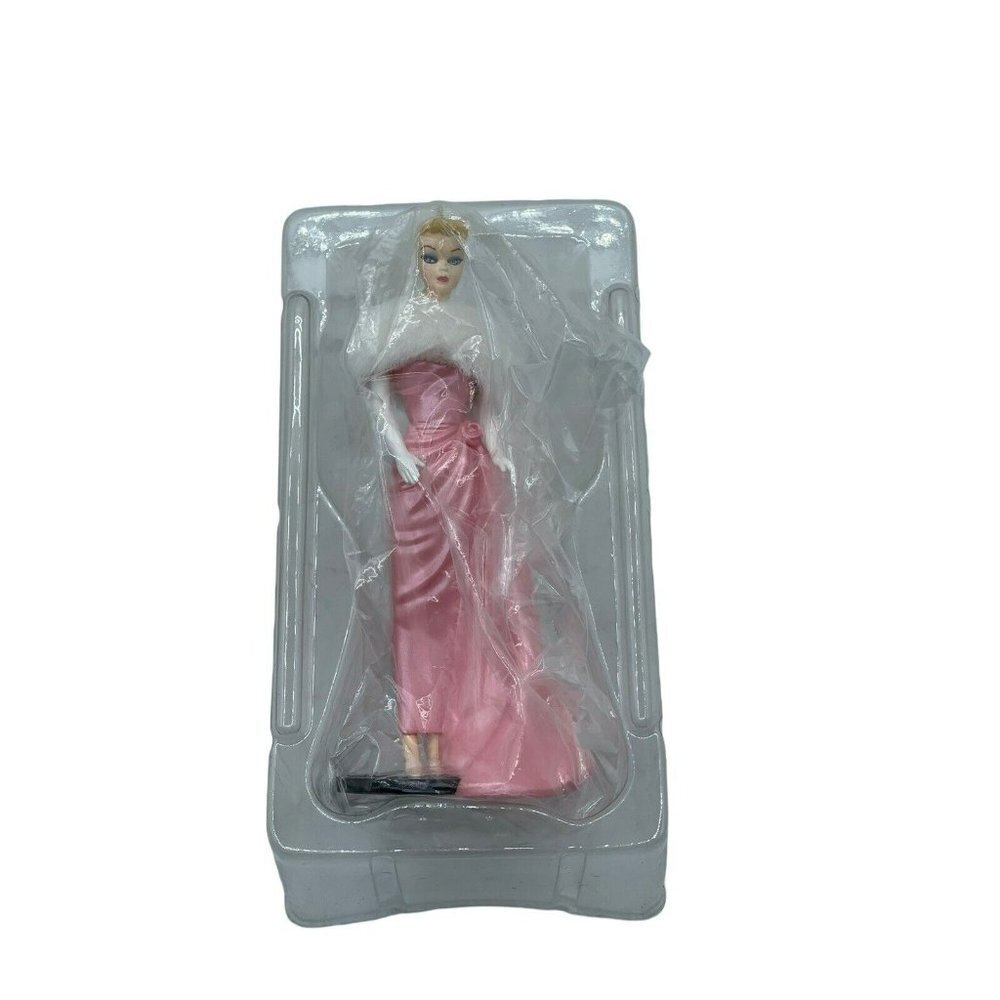 1996 Enchanted Evening Barbie Doll Hallmark Ornament #3 Nostalgic Series In Box - Picture 2 of 7